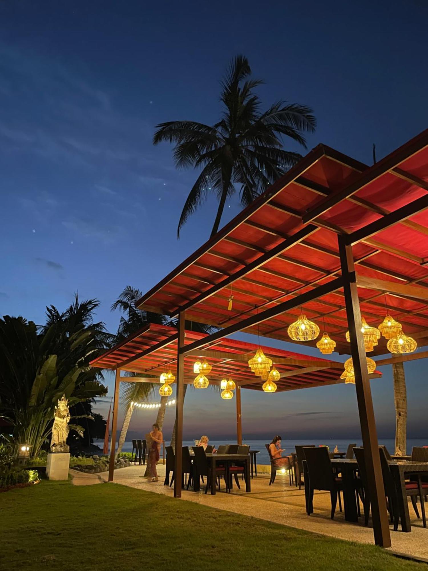 Teluk Karang Dive & Spa Resort Tejakula Esterno foto