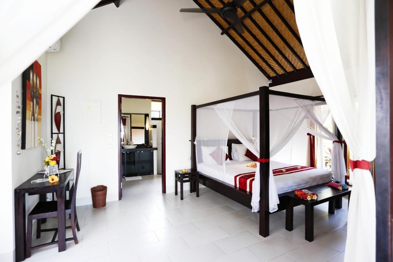 Teluk Karang Dive & Spa Resort Tejakula Esterno foto