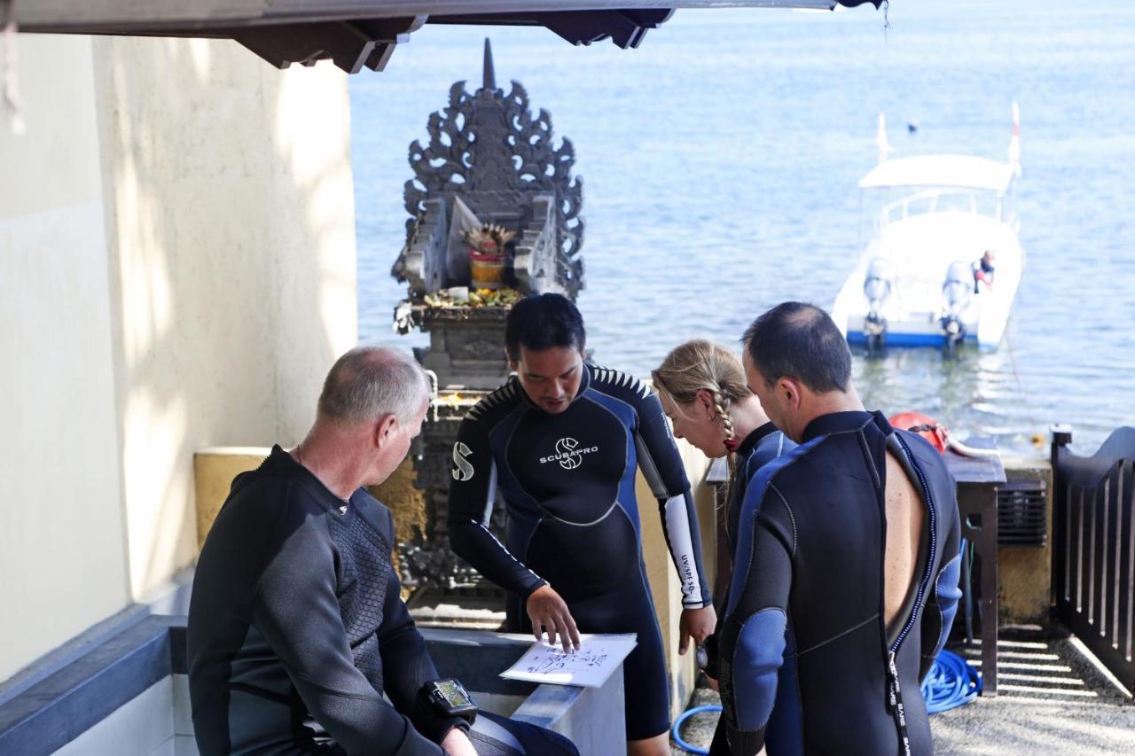 Teluk Karang Dive & Spa Resort Tejakula Esterno foto